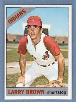 1966 Topps #16 Larry Brown EX-MT  GO400