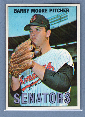 1967 Topps #11 Barry Moore EX-MT  GO360