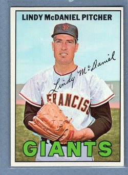 1967 Topps #46 Lindy McDaniel (d) EX-MT   GO340