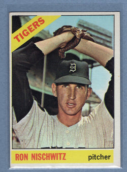 1966 Topps #38 Ron Nischwitz  EX  GO470