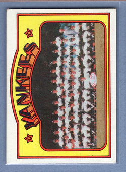 1972 Topps #237 New York Yankees  EX   BL01