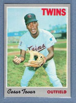 1970 Topps #25 Cesar Tovar  (b) EX-MT  GO900