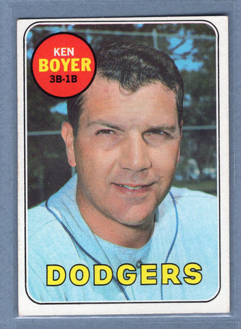 1969 Topps #379 Ken Boyer (c) EX   GO501