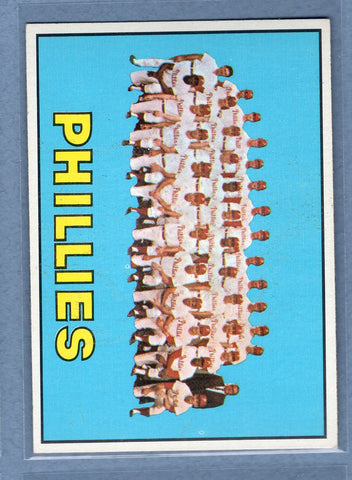 1967 Topps #102 Phillies Team (st) (c) EX-MT   GO223
