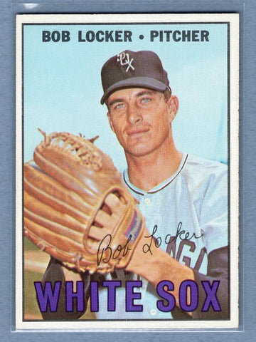 1967 Topps #338 Bob Locker EX-MT  GO397