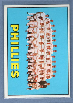 1967 Topps #102 Phillies Team EX-MT  GO410