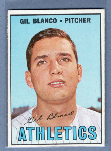 1967 Topps #303 Gil Blanco EX-MT  GO308
