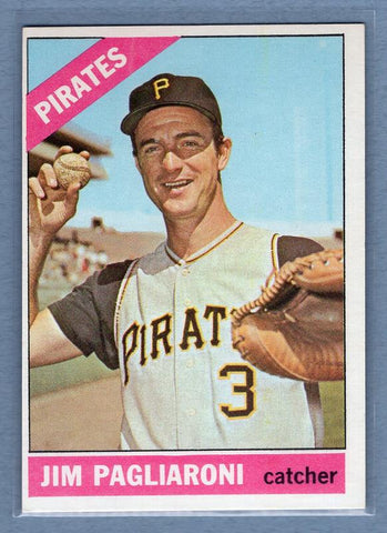 1966 Topps #33 Jim Pagliaroni EX-MT  GO170