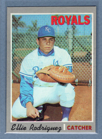 1970 Topps #402 Ellie Rodriguez  (b) EX-MT  GO750