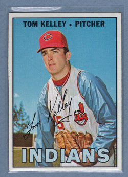 1967 Topps #214 Tom Kelley  EX-MT   GO223