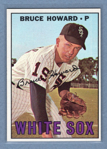 1967 Topps #159 Bruce Howard EX-MT  GO390