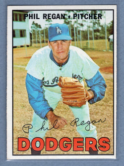 1967 Topps #130 Phil Regan EX-MT  GO360