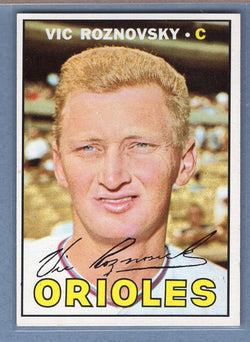 1967 Topps #163 Vic Roznovsky (1) EX-MT  GO390