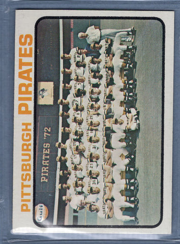 1973 Topps #26 Pittsburgh Pirates Team  (b) EX-MT  GO669