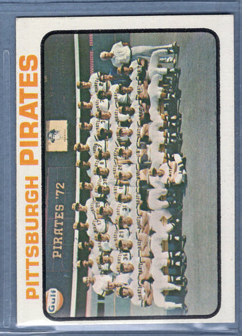 1973 Topps #26 Pittsburgh Pirates Team  (d) EX-MT  GO669