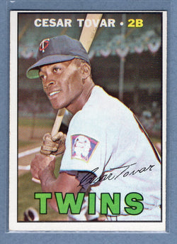 1967 Topps #317 Cesar Tovar (a) EX-MT   GO223
