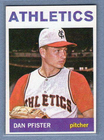 1964 Topps #302 Dan Pfister EX-MT  GO264