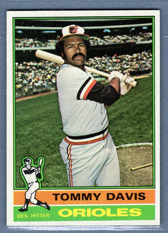 1976 Topps #149 Tommy Davis  EX-MT  GOSB1