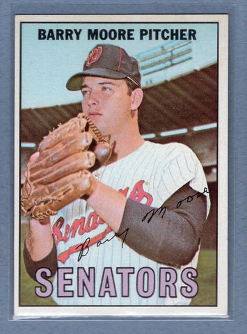 1967 Topps #11 Barry Moore EX  Set Break GO428