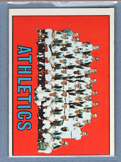 1967 Topps #262 Athletics Team  EX   GO340