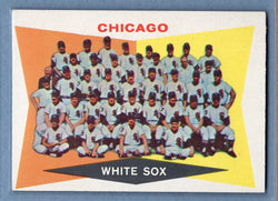 1960 Topps #208 White Sox Team EX  GO480