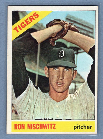 1966 Topps #38 Ron Nischwitz EX GO153