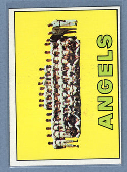 1967 Topps #327 Angels Team (st) VG   GO340