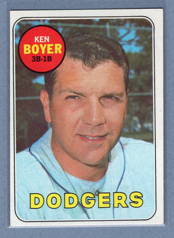 1969 Topps #379 Ken Boyer (a) EX-MT  GOWABB