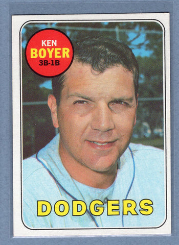 1969 Topps #379 Ken Boyer (g) EX-MT  GOWABB
