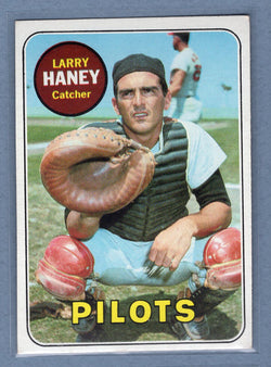 1969 Topps #209 Larry Haney(b) EX-MT  GO850