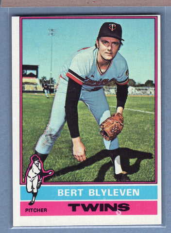 1976 Topps #235 Bert Blyleven (HOF)  (e) EX   GO450