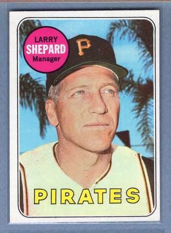1969 Topps #384 Larry Shepard (f) EX-MT  GOWABB