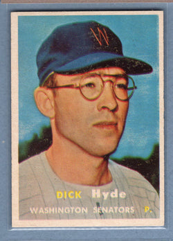 1957 Topps #403 Dick Hyde (c) EX   GO260