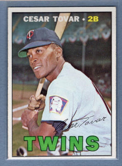 1967 Topps #317 Cesar Tovar EX-MT   GO440