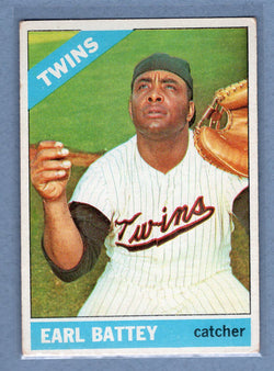 1966 Topps #240 Earl Battey (b) VG-EX  GO470
