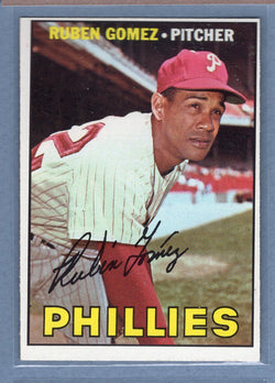 1967 Topps #427 Ruben Gomez (Complete Stats Line)  EX-MT   GO340
