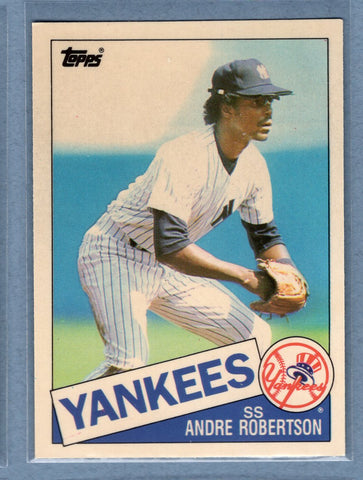 1985 Topps Tiffany #354 Andre Robertson NM