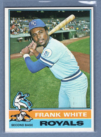 1976 Topps #369 Frank White  (e) EX-MT  GO450