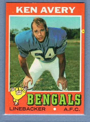 1971 Topps #22 Ken Avery EX-MT    GO129
