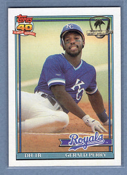1991 Topps Desert Shield #384 Gerald Perry  NM  GO625