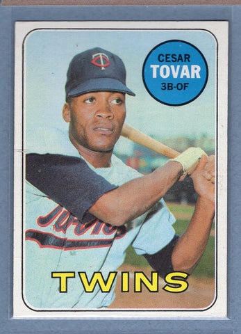 1969 Topps #530 Cesar Tovar EX-MT  GO350