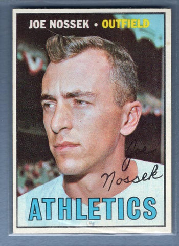 1967 Topps #209 Joe Nossek EX  GO24