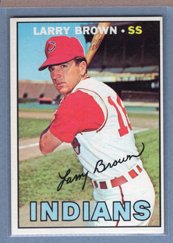 1967 Topps #145 Larry Brown EX-MT    GO323