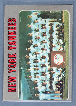1970 Topps #399 Yankees Team  VG  GO695