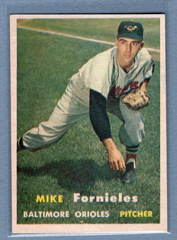 1957 Topps #116 Mike Fornieles EX-MT  GO87