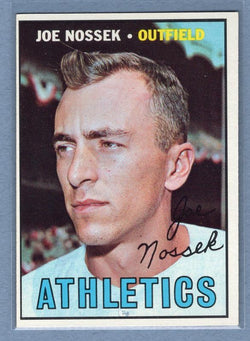 1967 Topps #209 Joe Nossek EX-MT  GO446