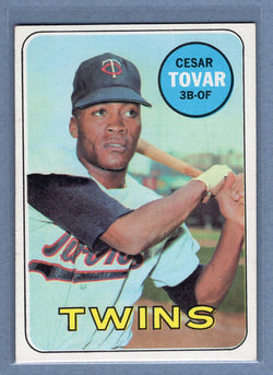 1969 Topps #530 Cesar Tovar EX-MT  GO477