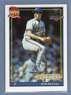 1991 Topps Desert Shield #146 Dan Plesac  NM  GO500