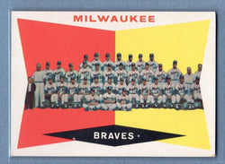 1960 Topps #381 Braves Team(a) EX   GO550