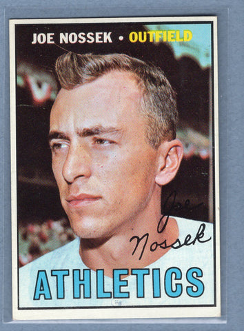 1967 Topps #209 Joe Nossek EX-MT    GO323